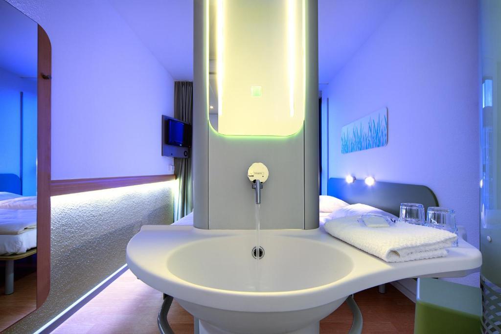 Ibis Budget Dresden City Room photo